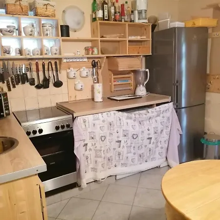 Vakantiehuis Netti-lak Vonyarcvashegy
